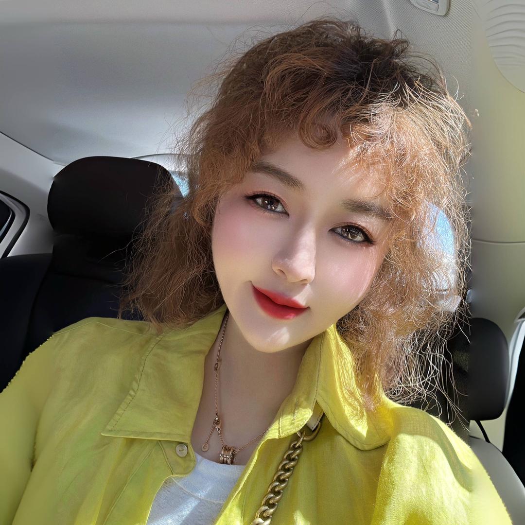 阿宅😘