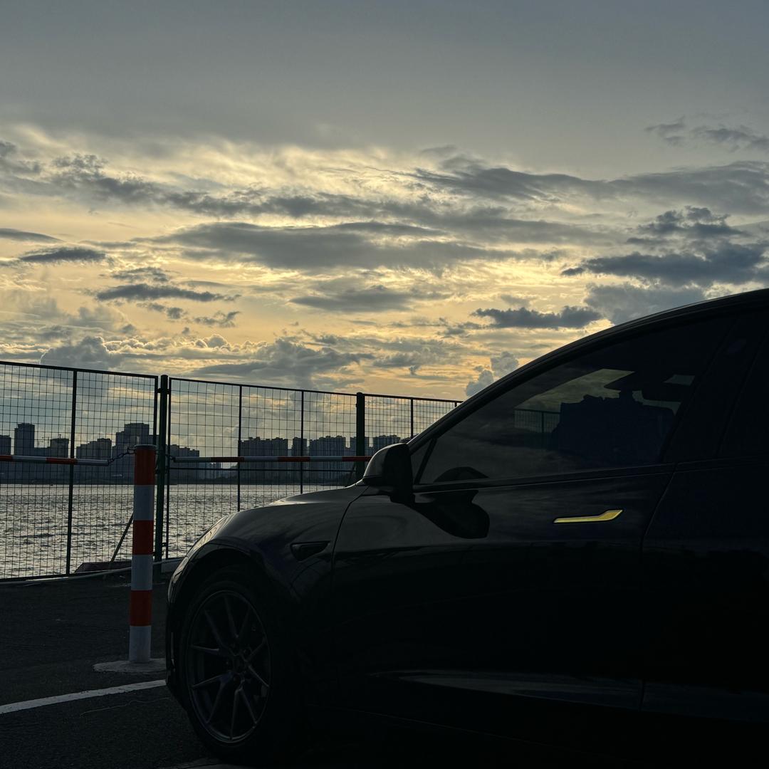 厦门豪车租赁小何