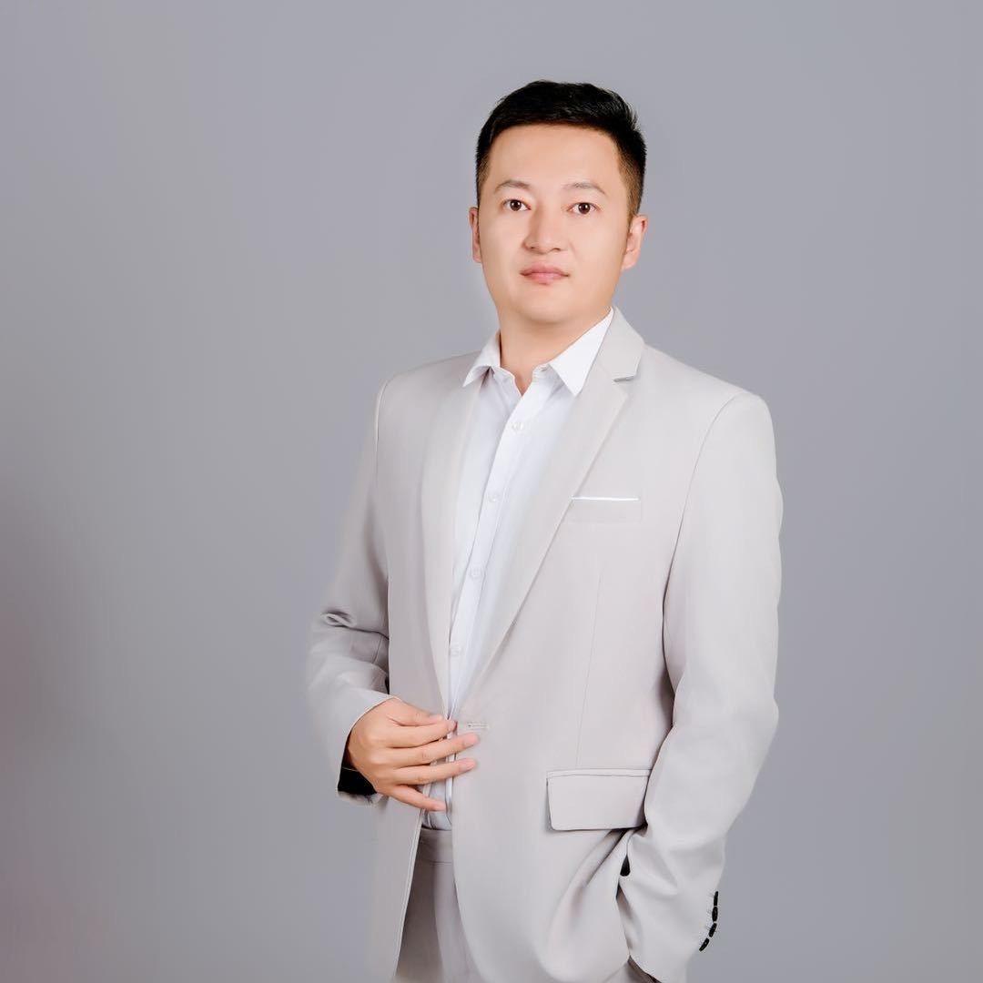 版纳房产李八驴