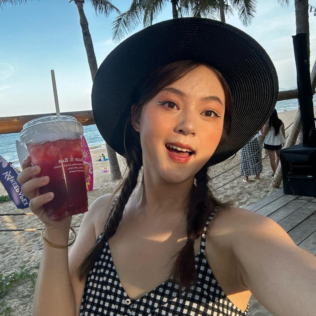 蓝海子