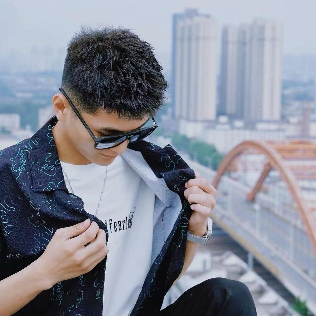迷弟✨麦阳.