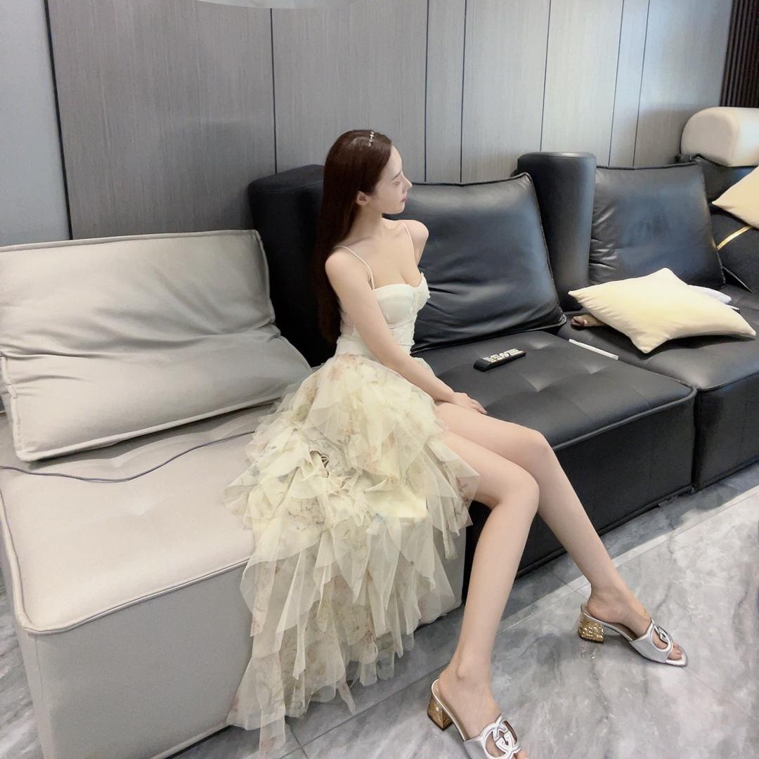 微醺的小姐姐