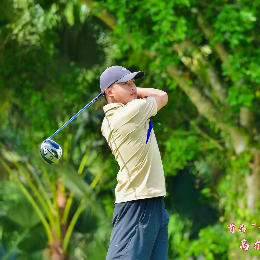 可乐 ⛳️高尔夫