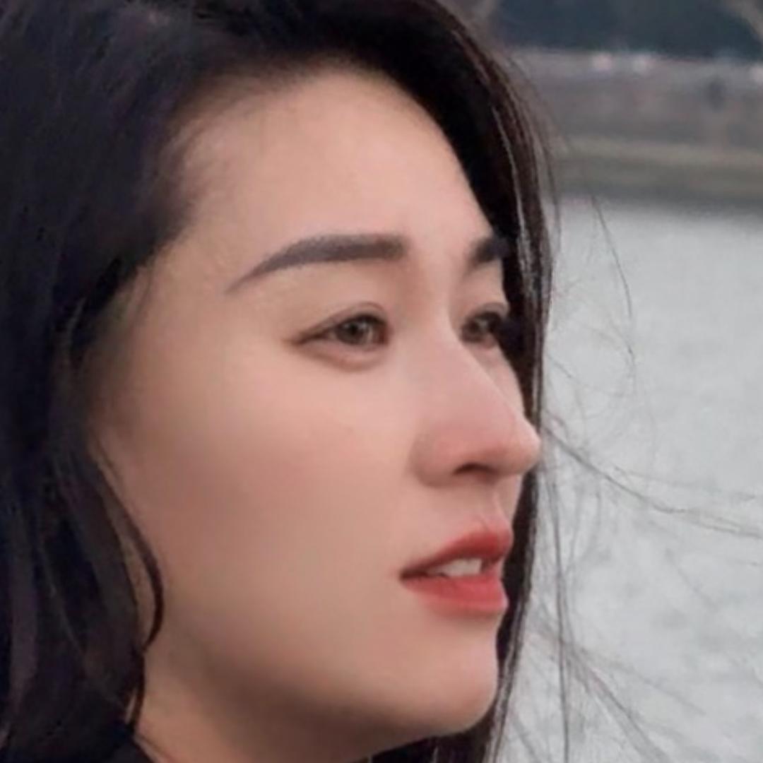 干工地的小姐姐(已瘦30斤)