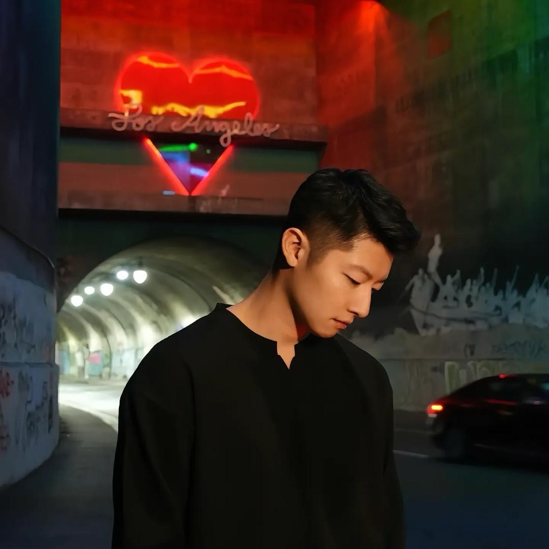 龟龟爱吃火锅