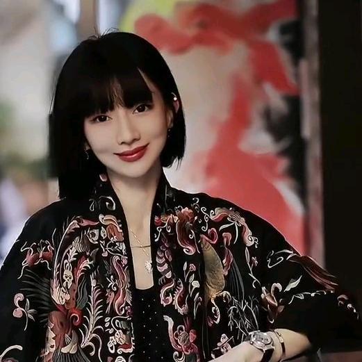 宫小妍国风穿搭甄选