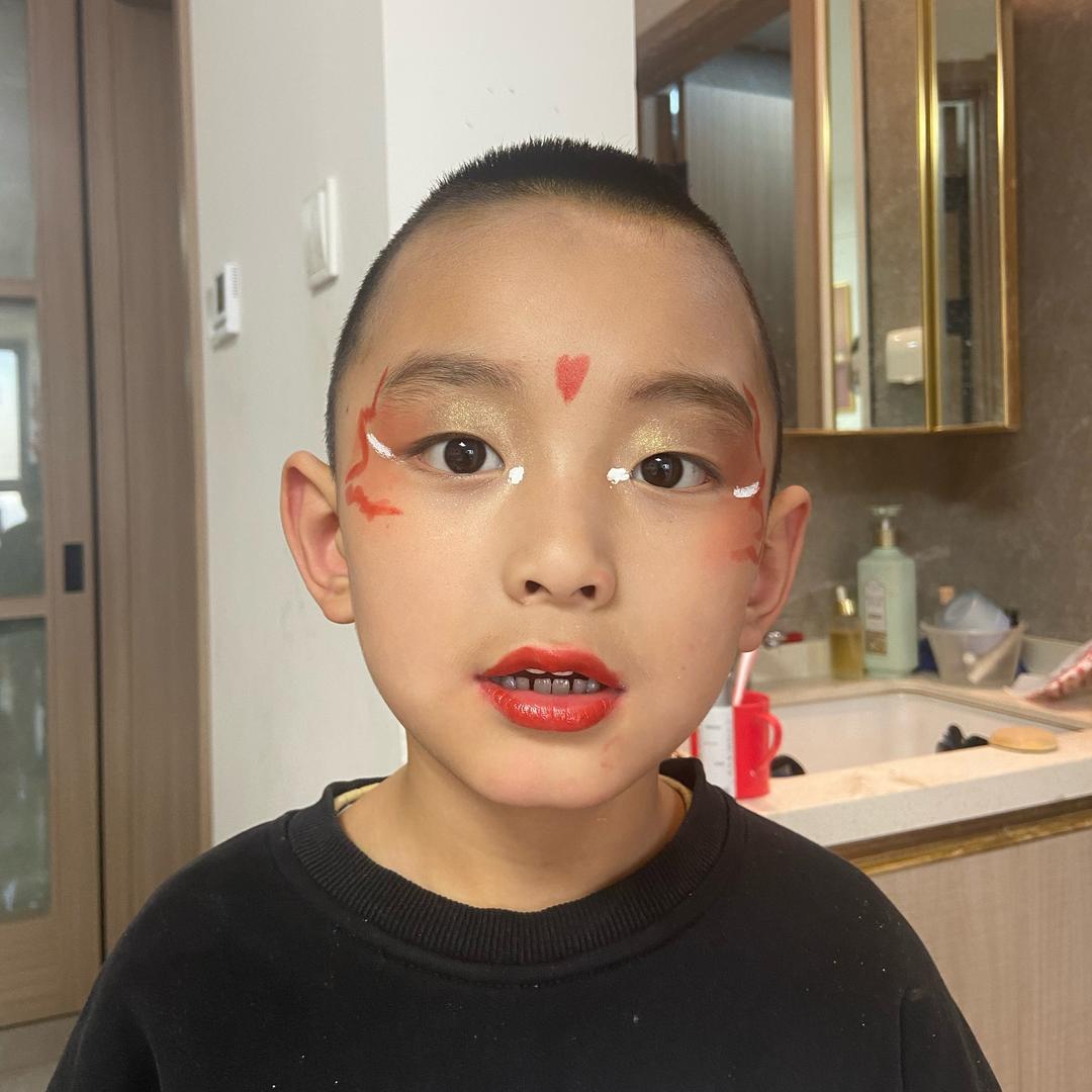 宏伟文印广告