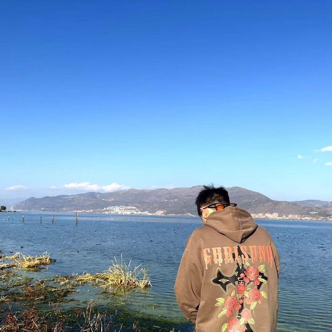 人形自走环境监测仪