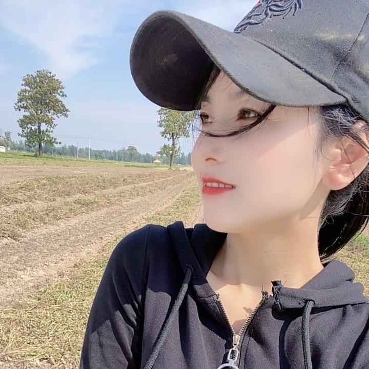 月月💋