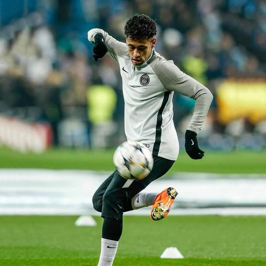 🐺莫恭🐲尼扎恩🇨🇳