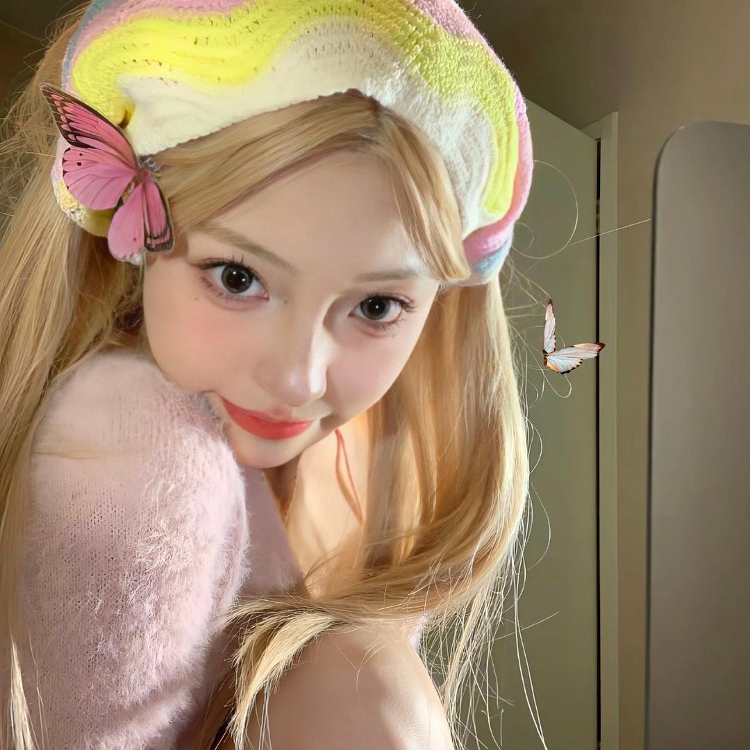 ॱ𓈒✰𝗞𝗜𝗧𝗧𝗬♰. ˚