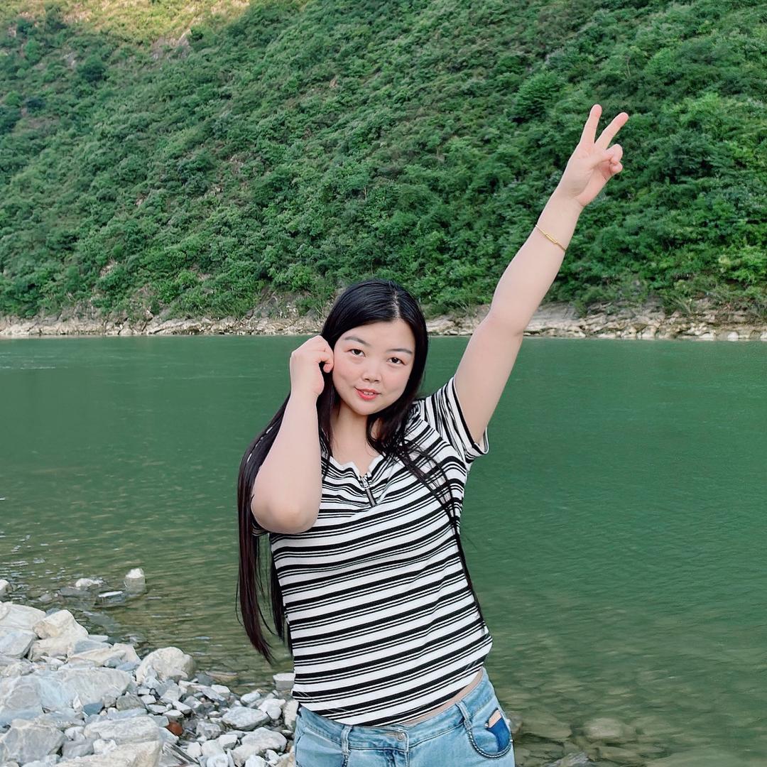 ☀️小✨霞霞吖🎀