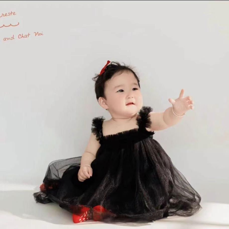 穿着👗跳远的女孩（小号）