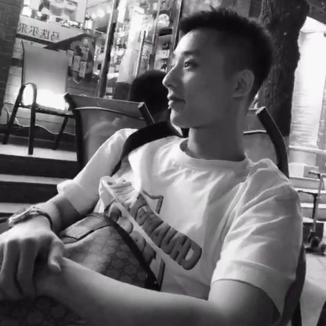 不是张继科🏓（闫磊）