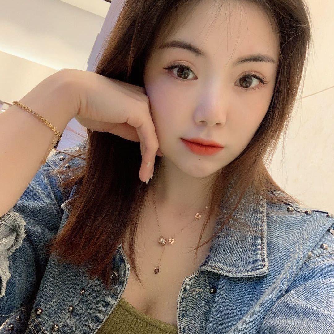艳子（离异带一女娃）