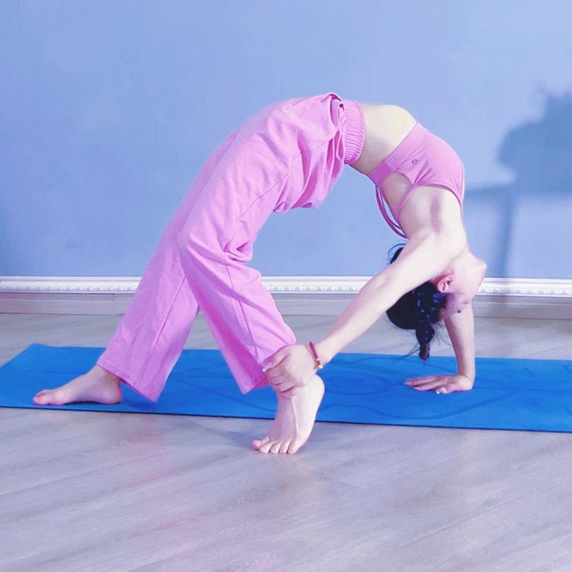 拾音瑜伽·普拉提官方账号