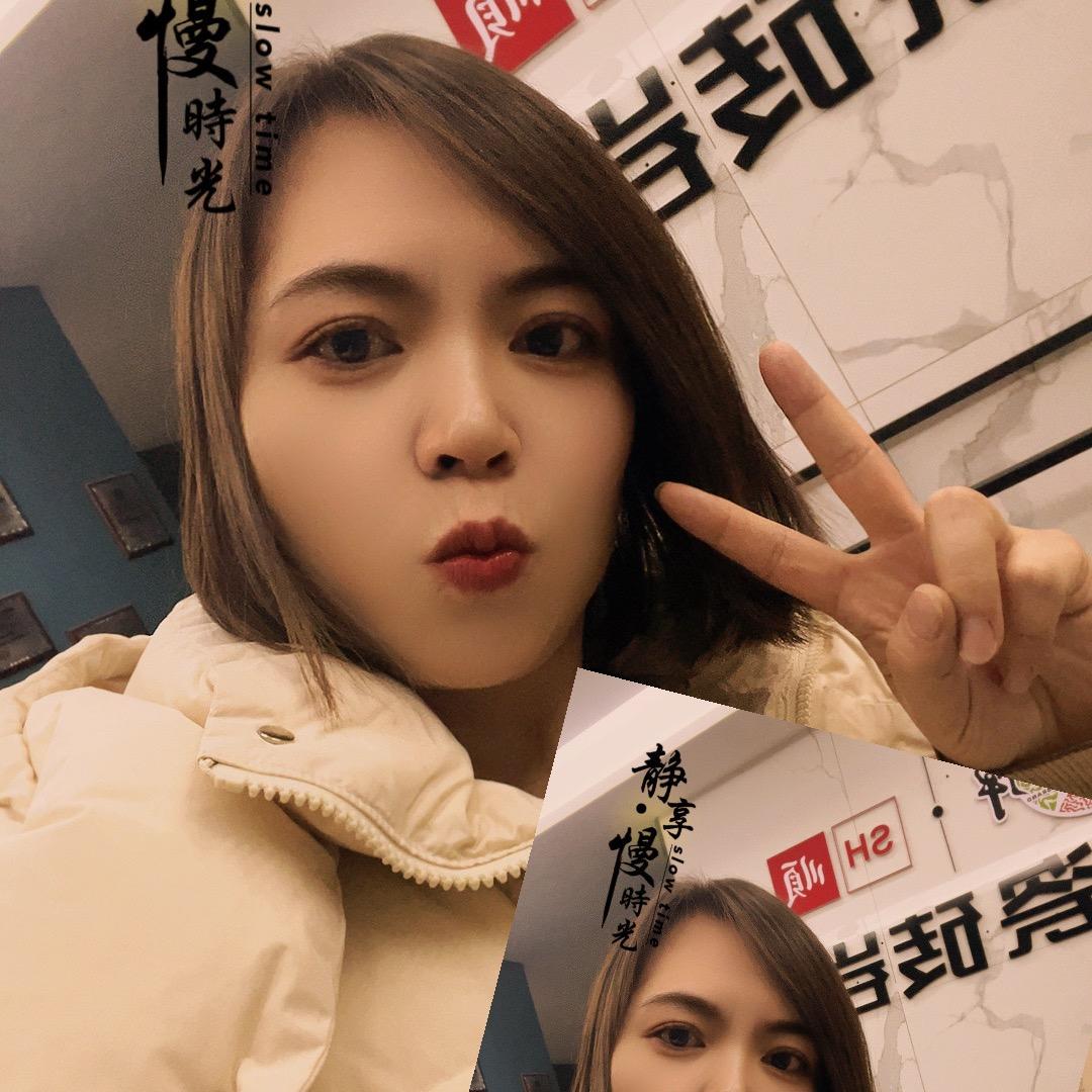 戚霞