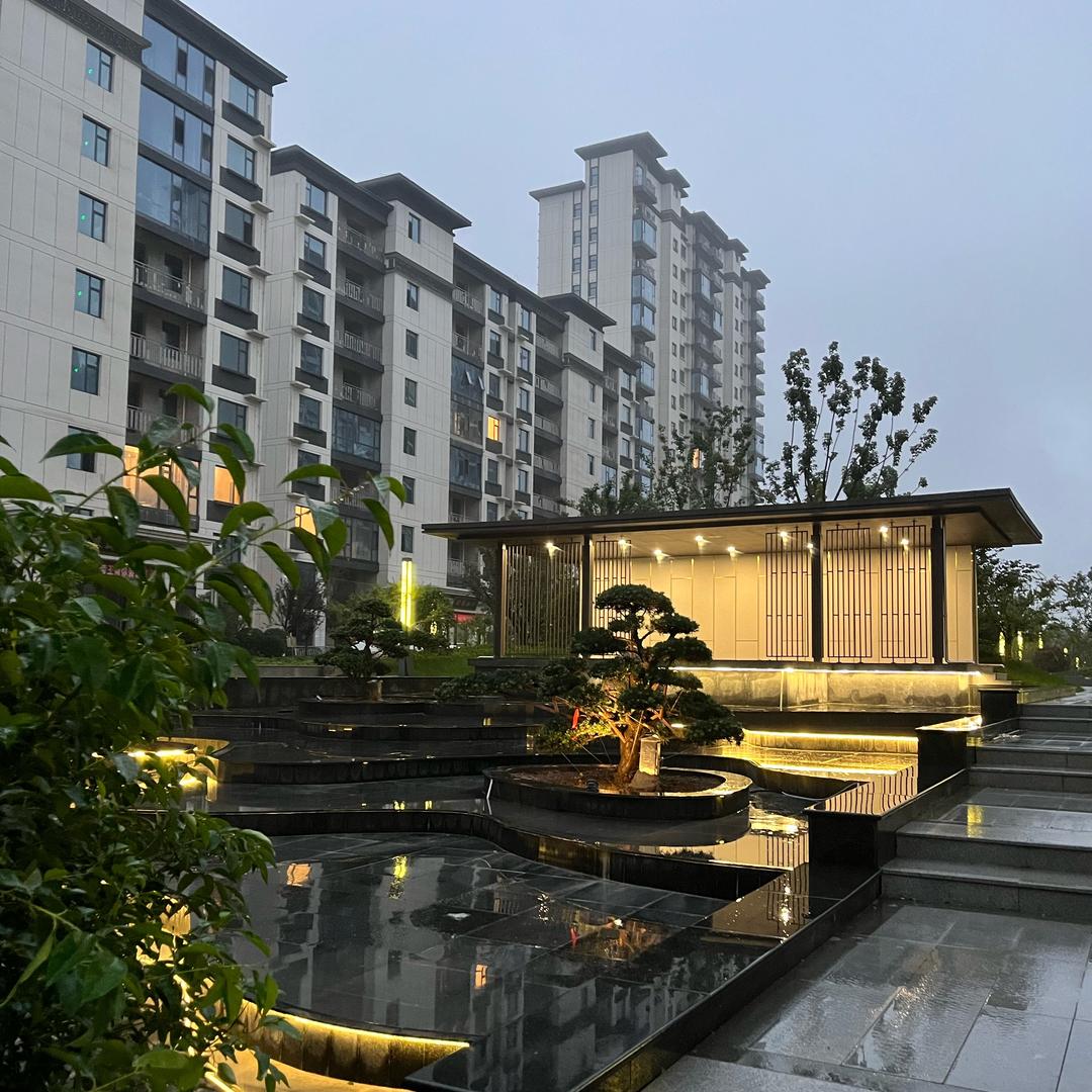 鸿泰尚书房婷婷