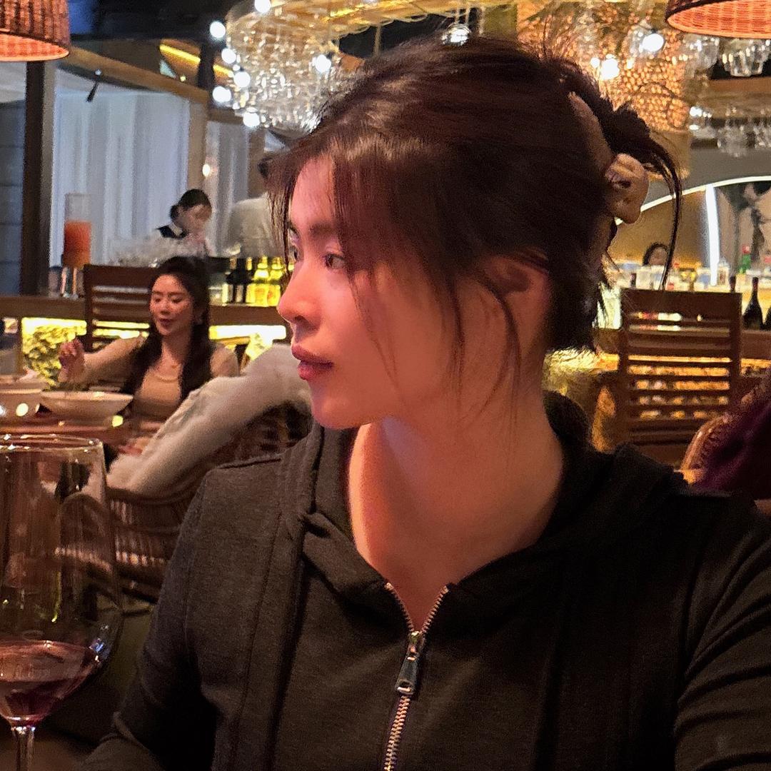 宜川婚礼化妆师  蔚鸣