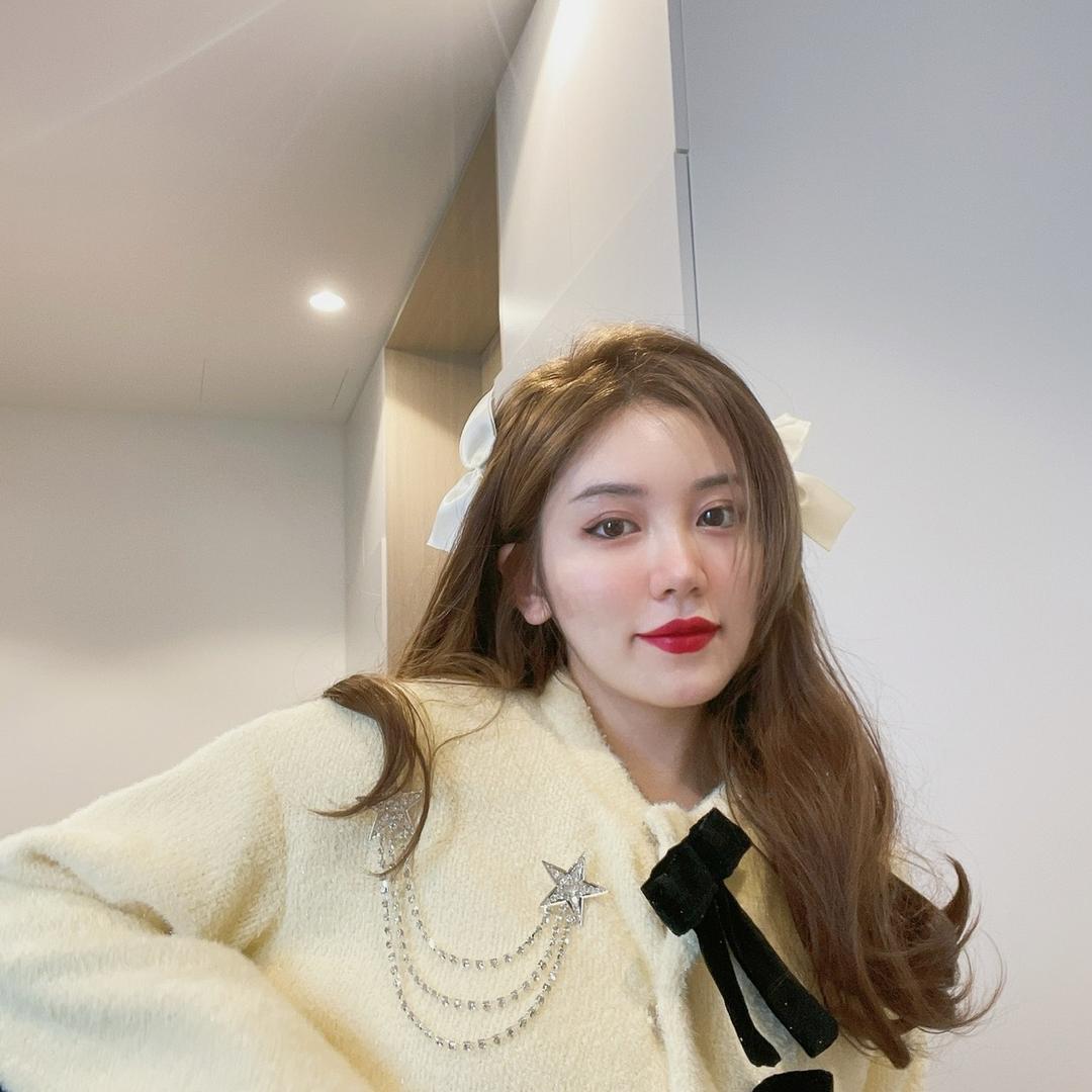 李佳轩Serena