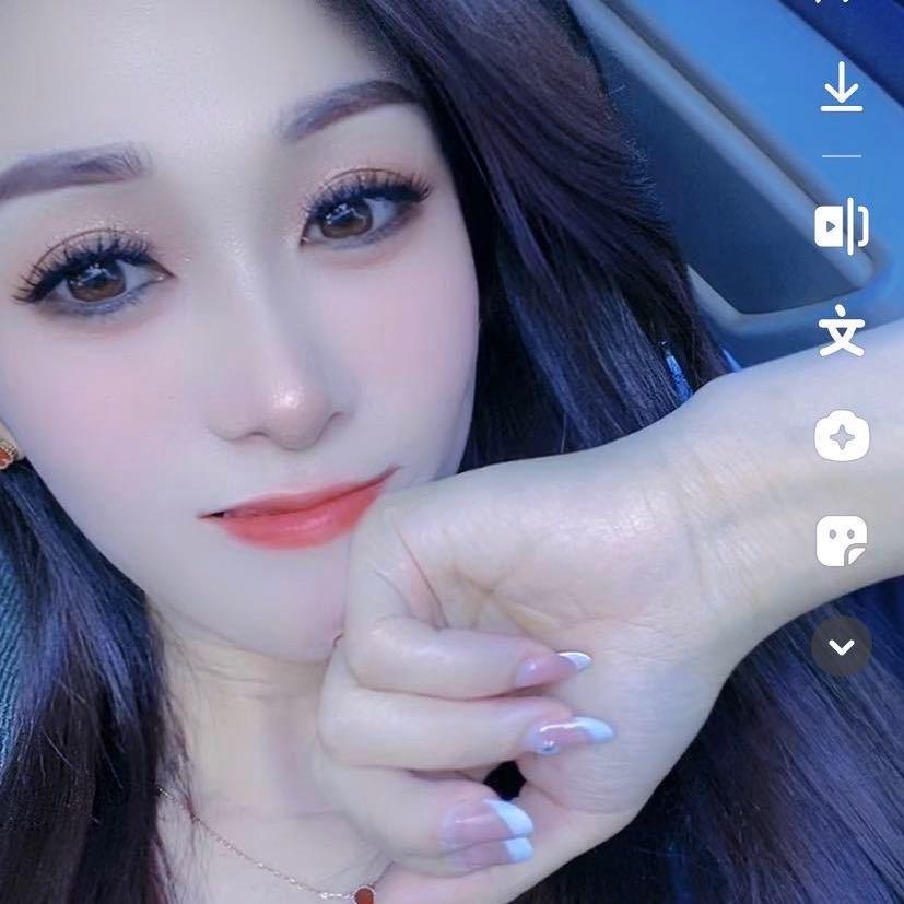 贺姐～好润来鞋区店长