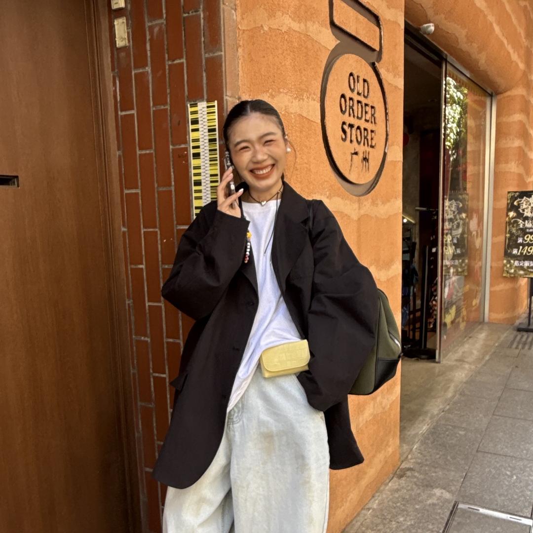 an studio分享穿搭 果果