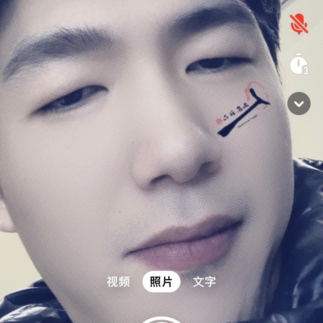 、时光风靡了谁的旧背影