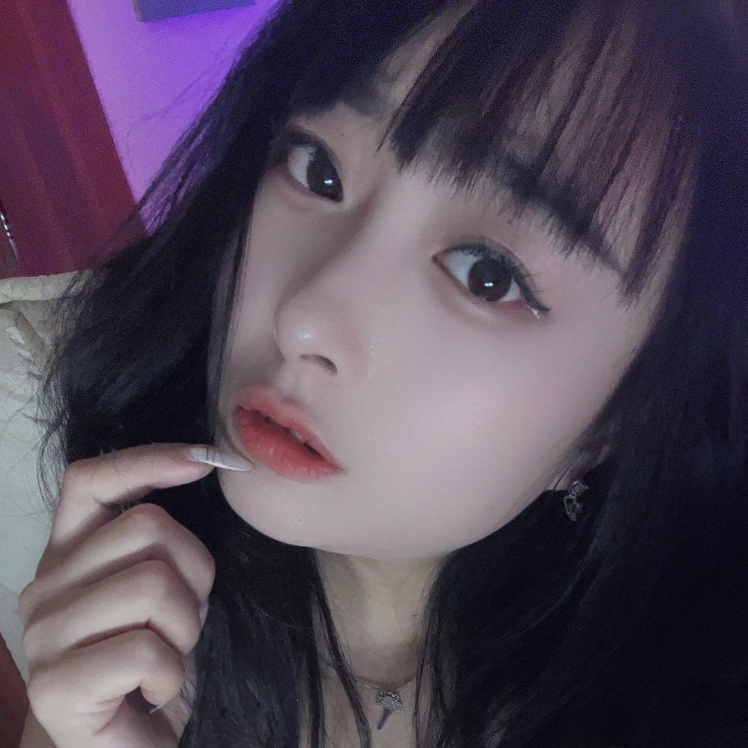 周莹莹✨