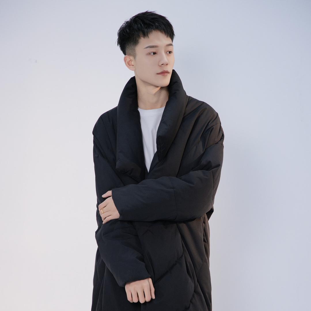 明月.