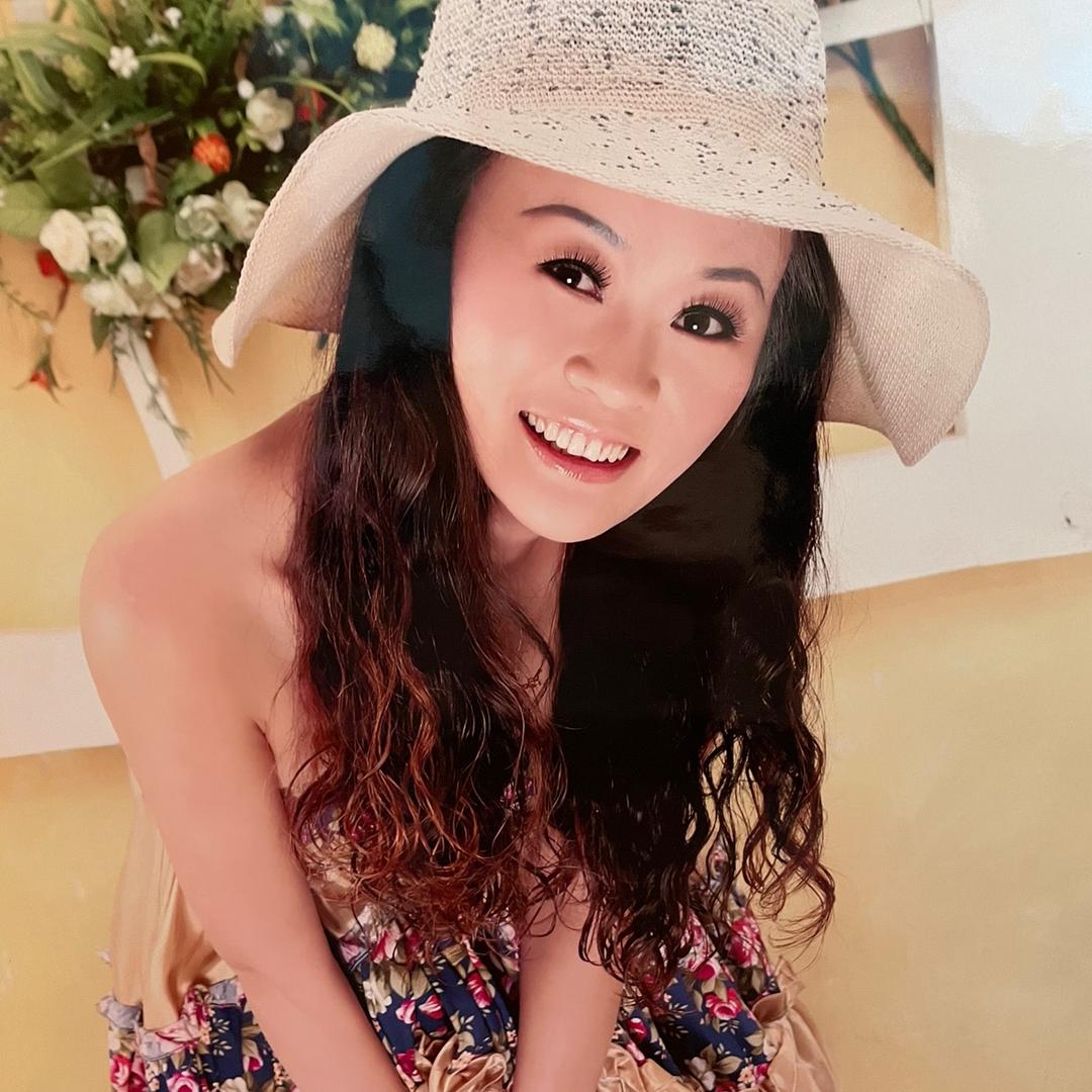 姐妹衣橱间