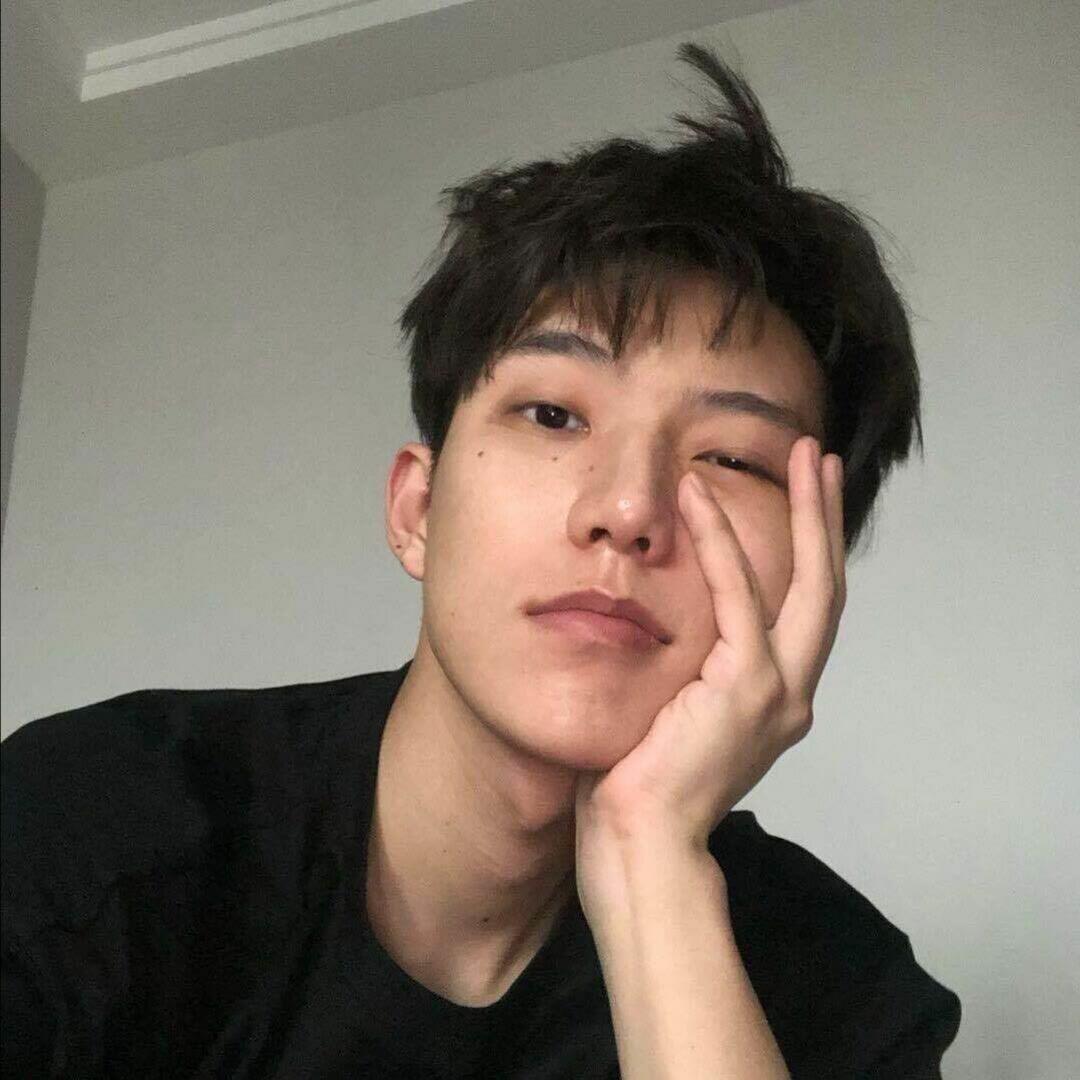 ￴￴ ￴ ￴  ￴￴ ￴ ￴