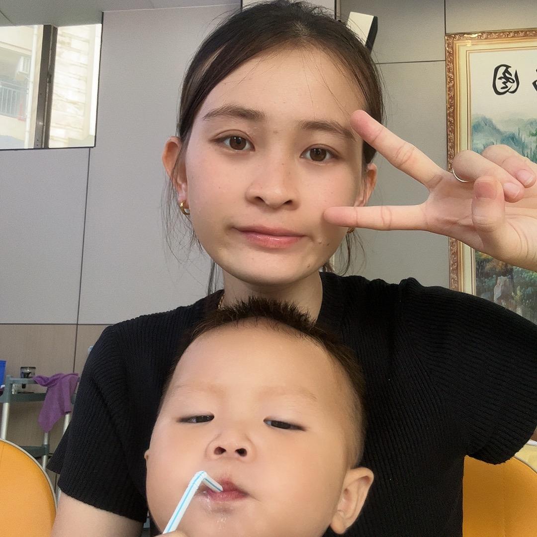 吕小姐🌷