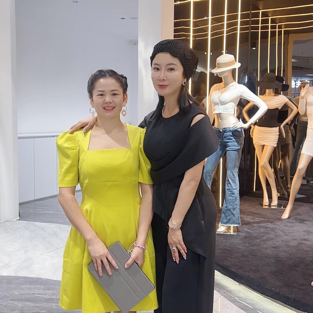 DWY蔡丽《有空了就在直播》