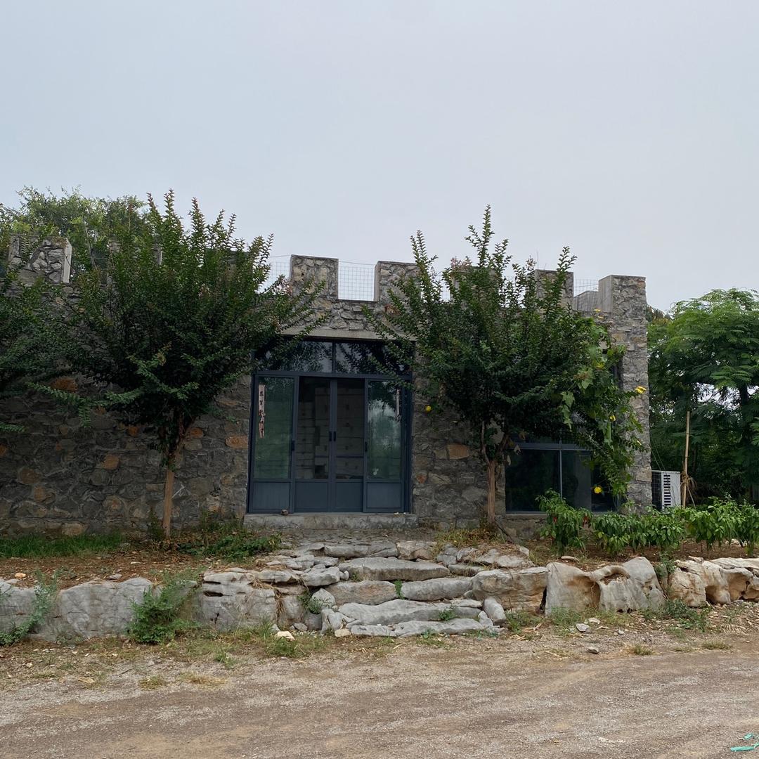 闻风拂草生态农场