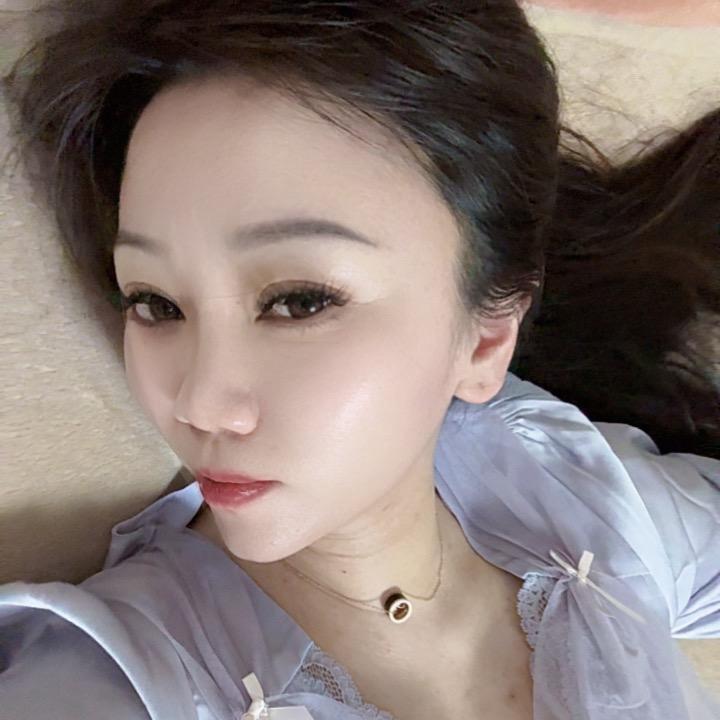 崇明莉莉💃