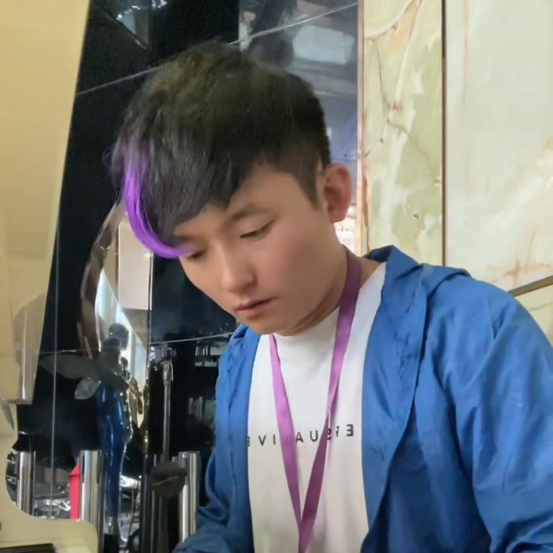 刘枫-湘潭周杰伦