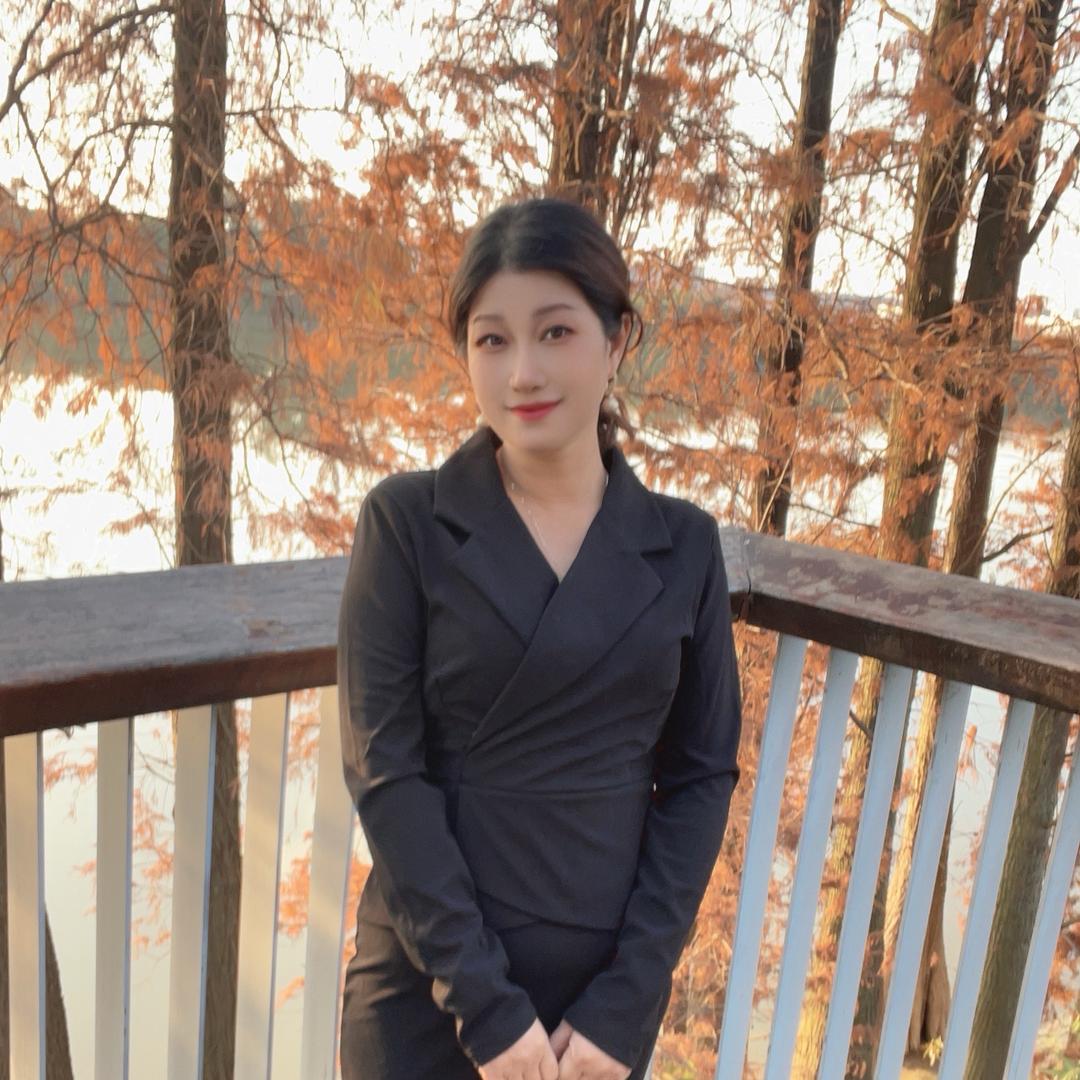 风筝上的小月亮