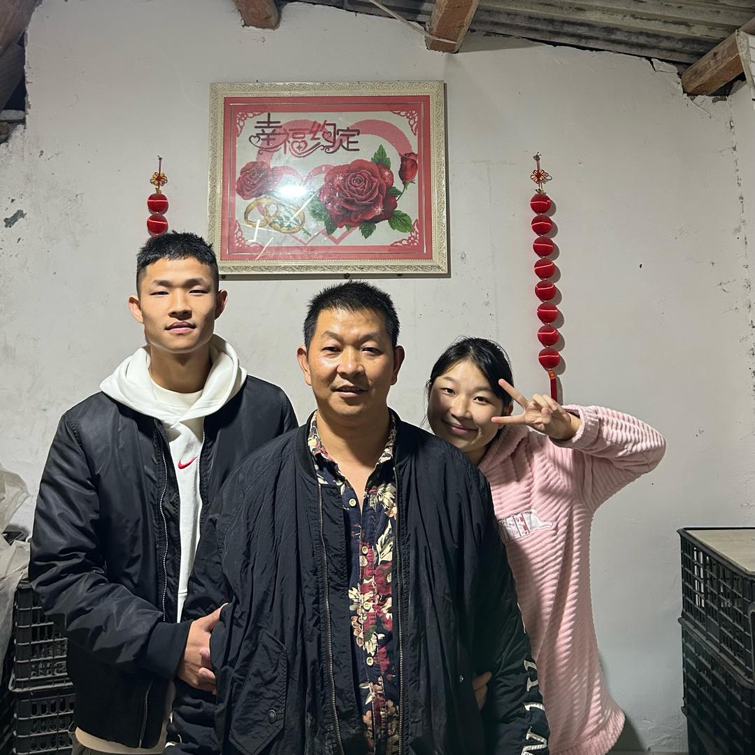 简单一家人（早上9点开播）