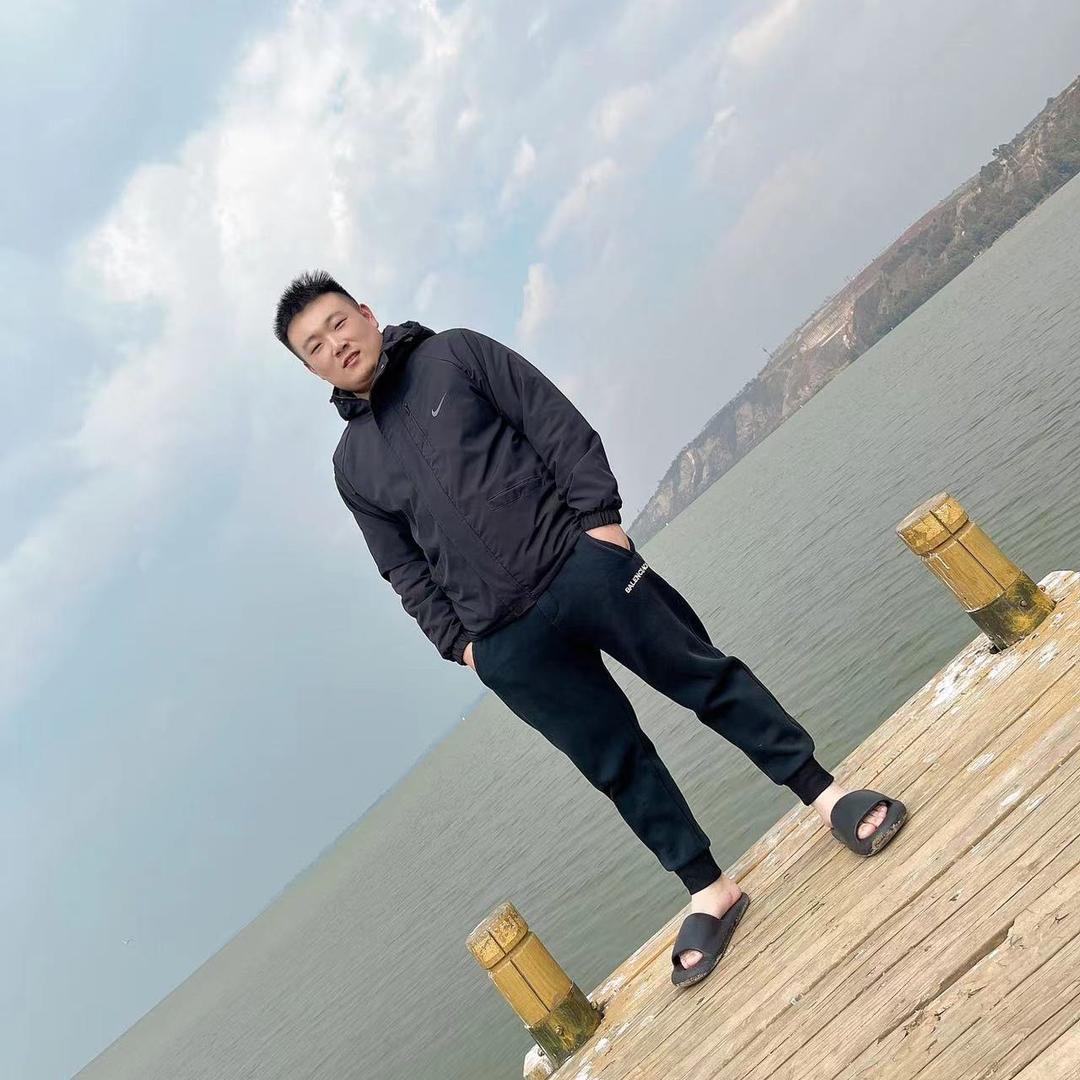 阿龙大盘鸡麻辣兔烧烤