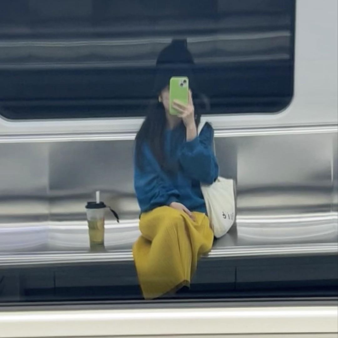 小只