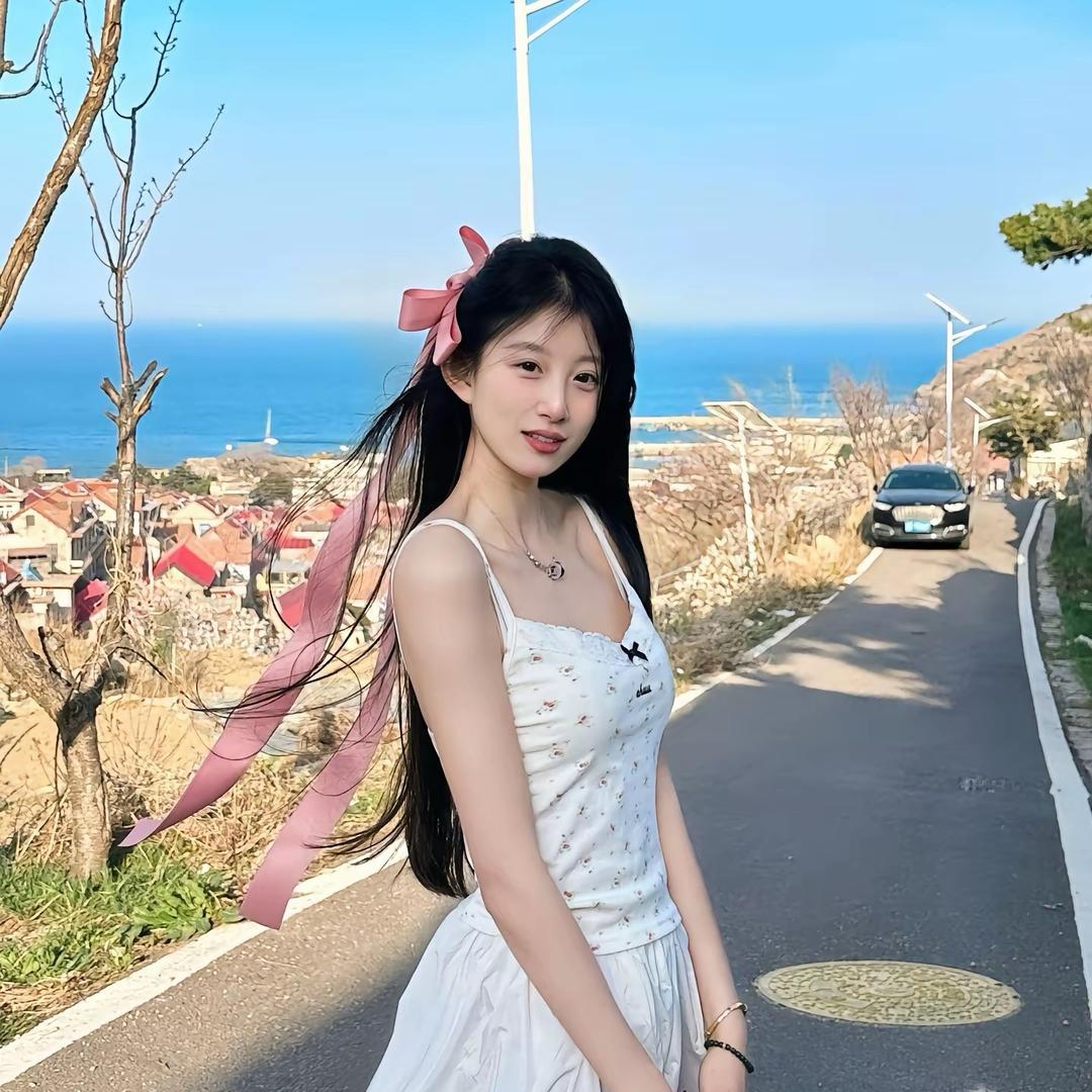 Cy女士