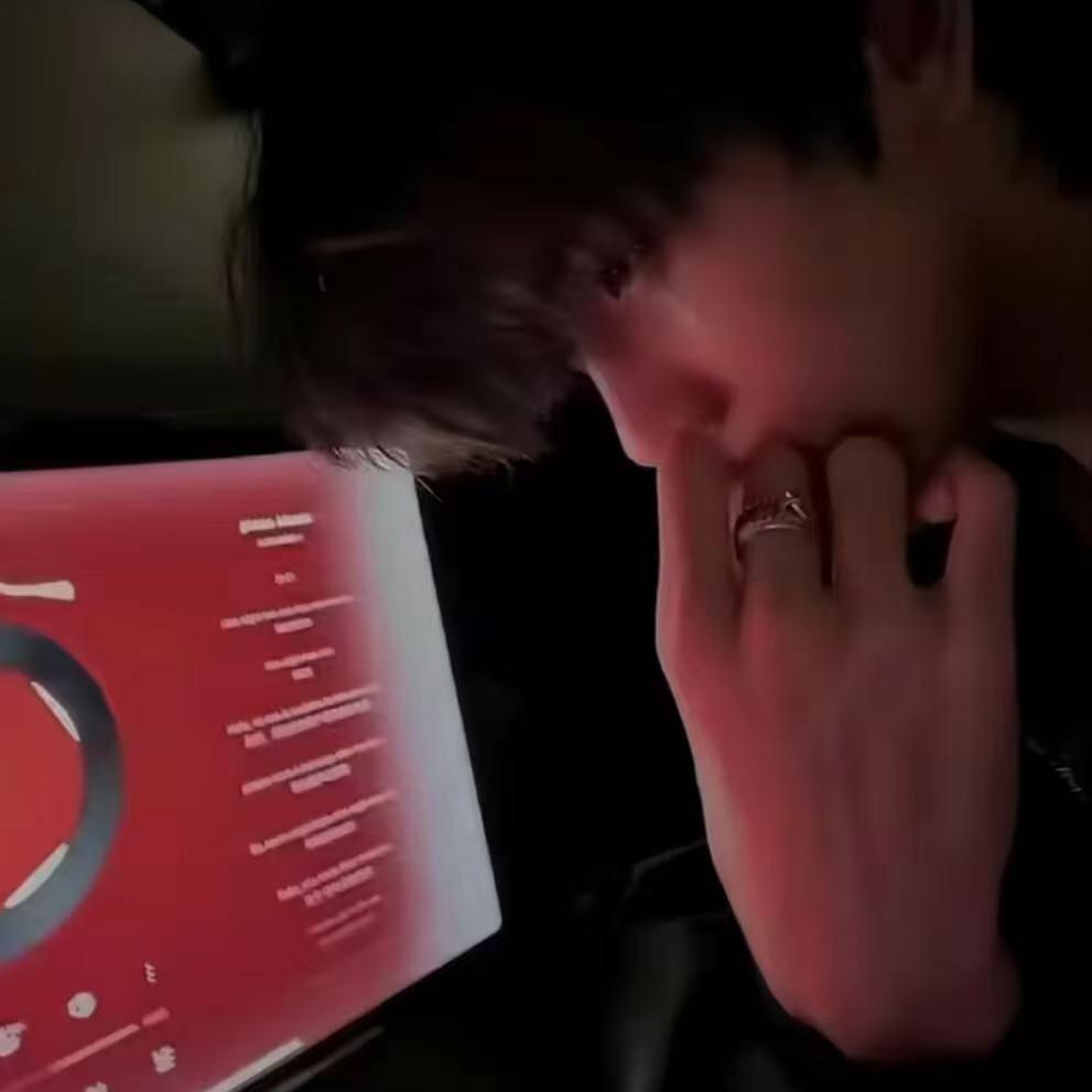 L......