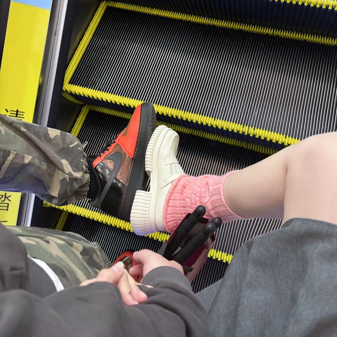 我看看怎么事儿