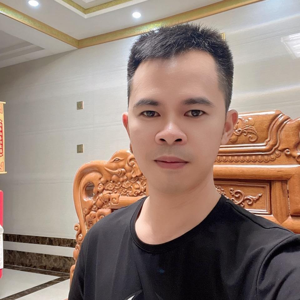 廉江嘉美衣柜厂(激光封边）庞兴坤