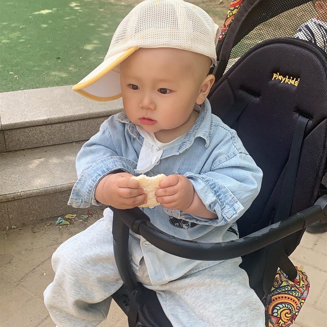是佑佑佑儿呀
