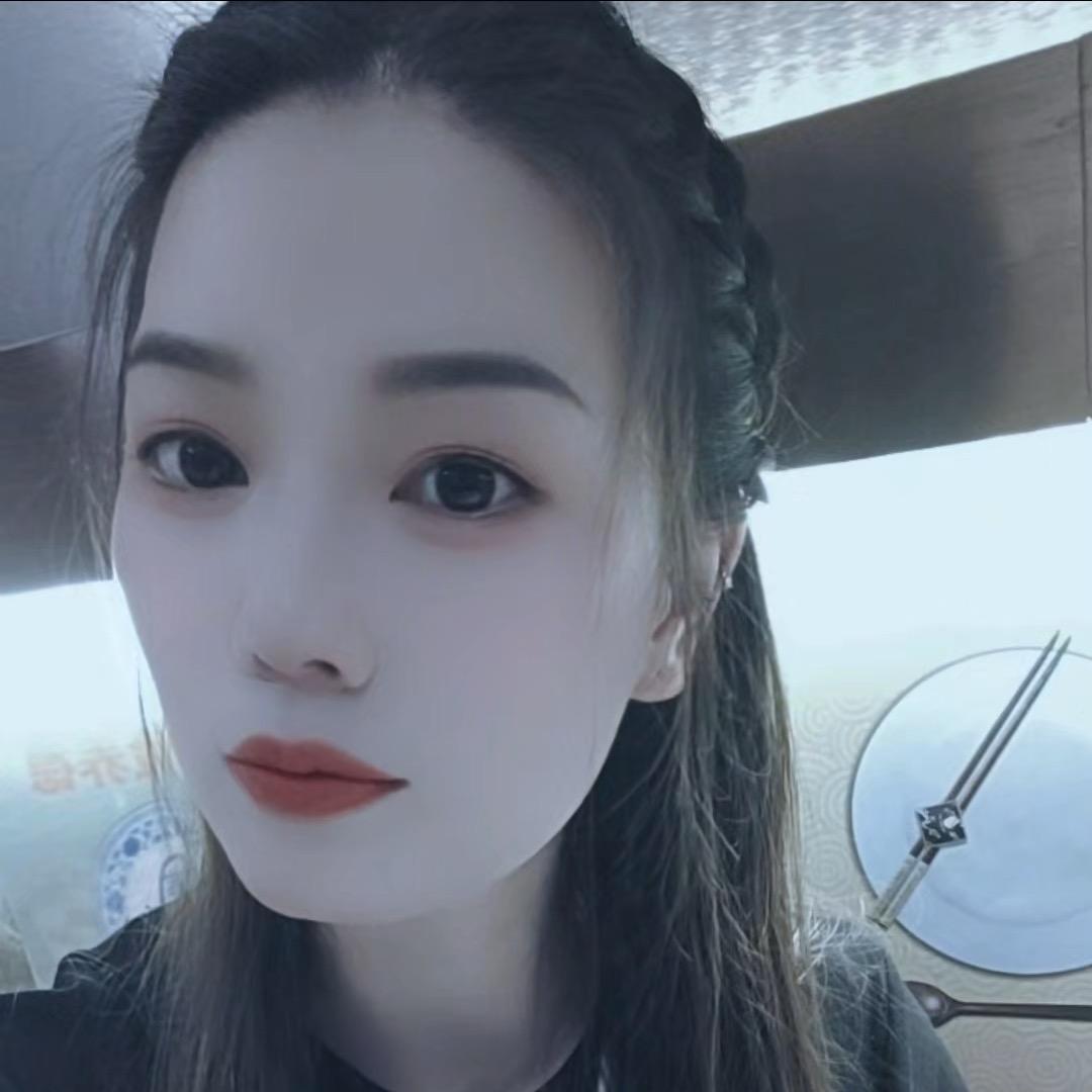 🌻你的同学🌈