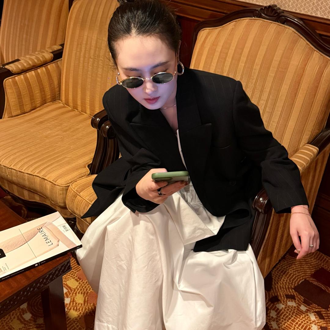 Li彬