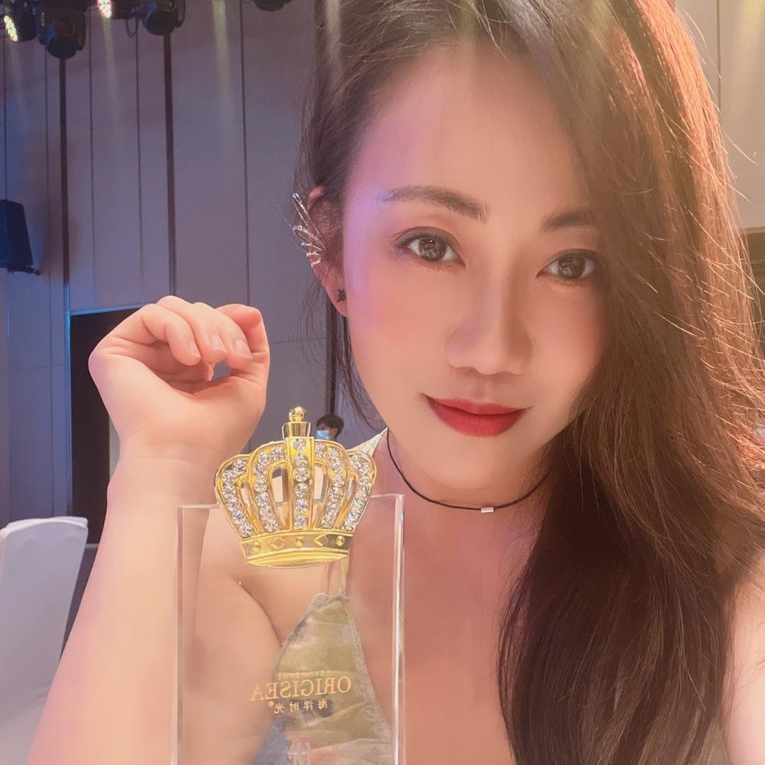 浦江县婷珍美容院