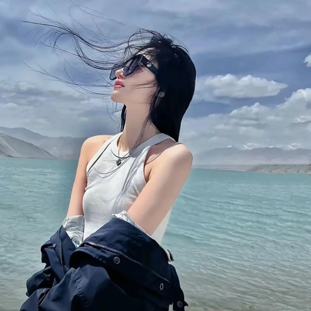 金金💞爱生活T