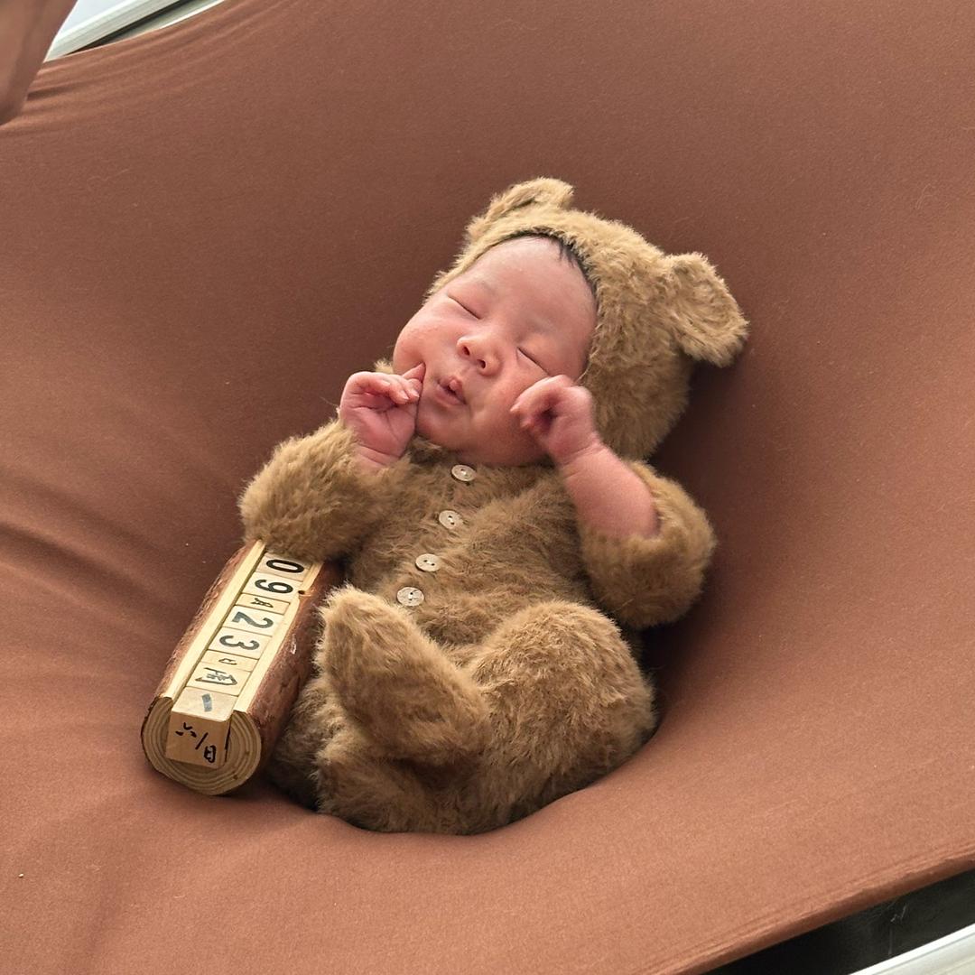 赞赞的一天到晚